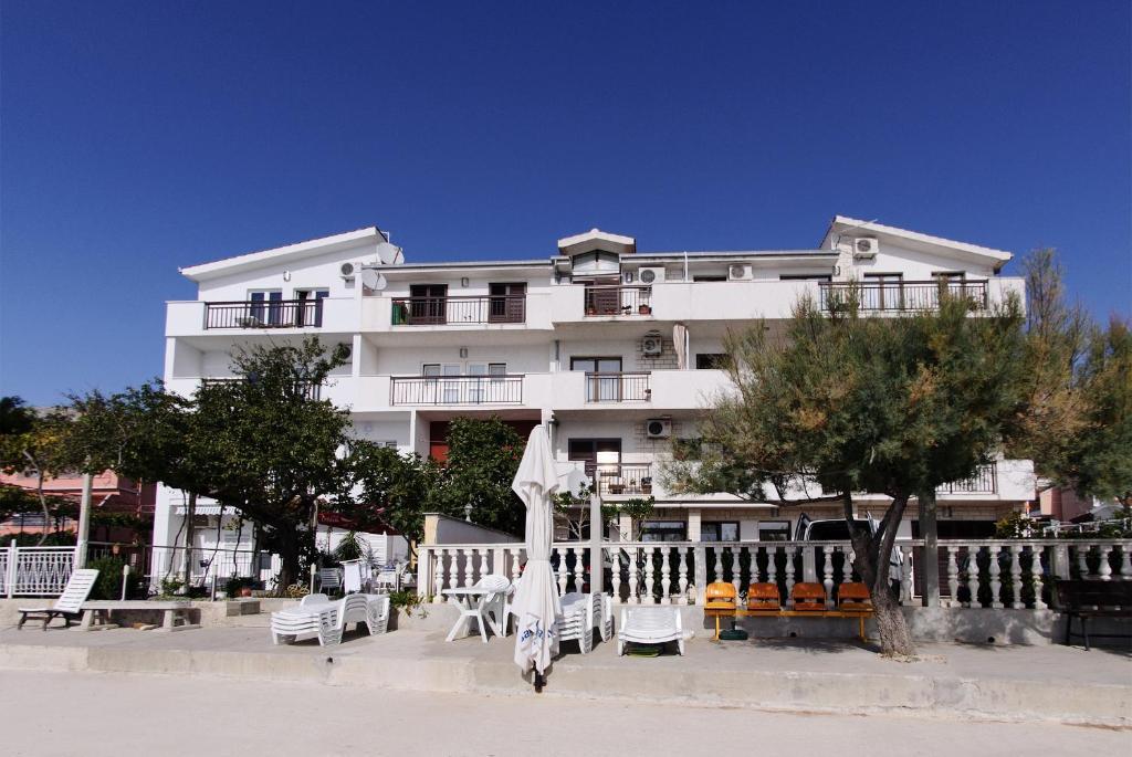 Apartments Petricevic Podstrana Dış mekan fotoğraf