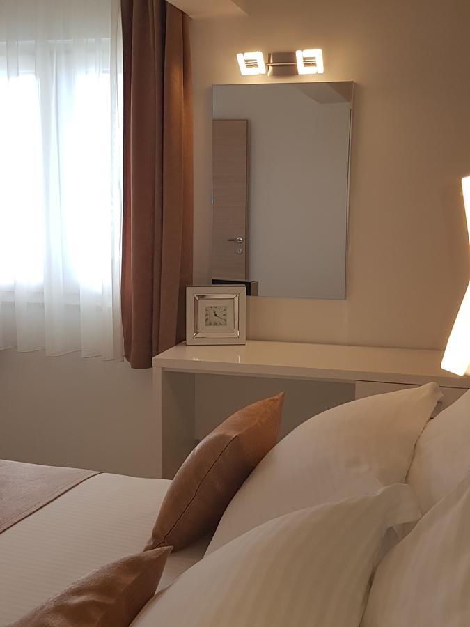 Apartments Petricevic Podstrana Dış mekan fotoğraf