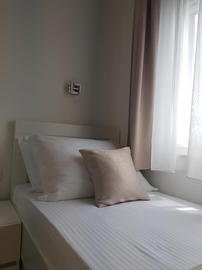 Apartments Petricevic Podstrana Dış mekan fotoğraf